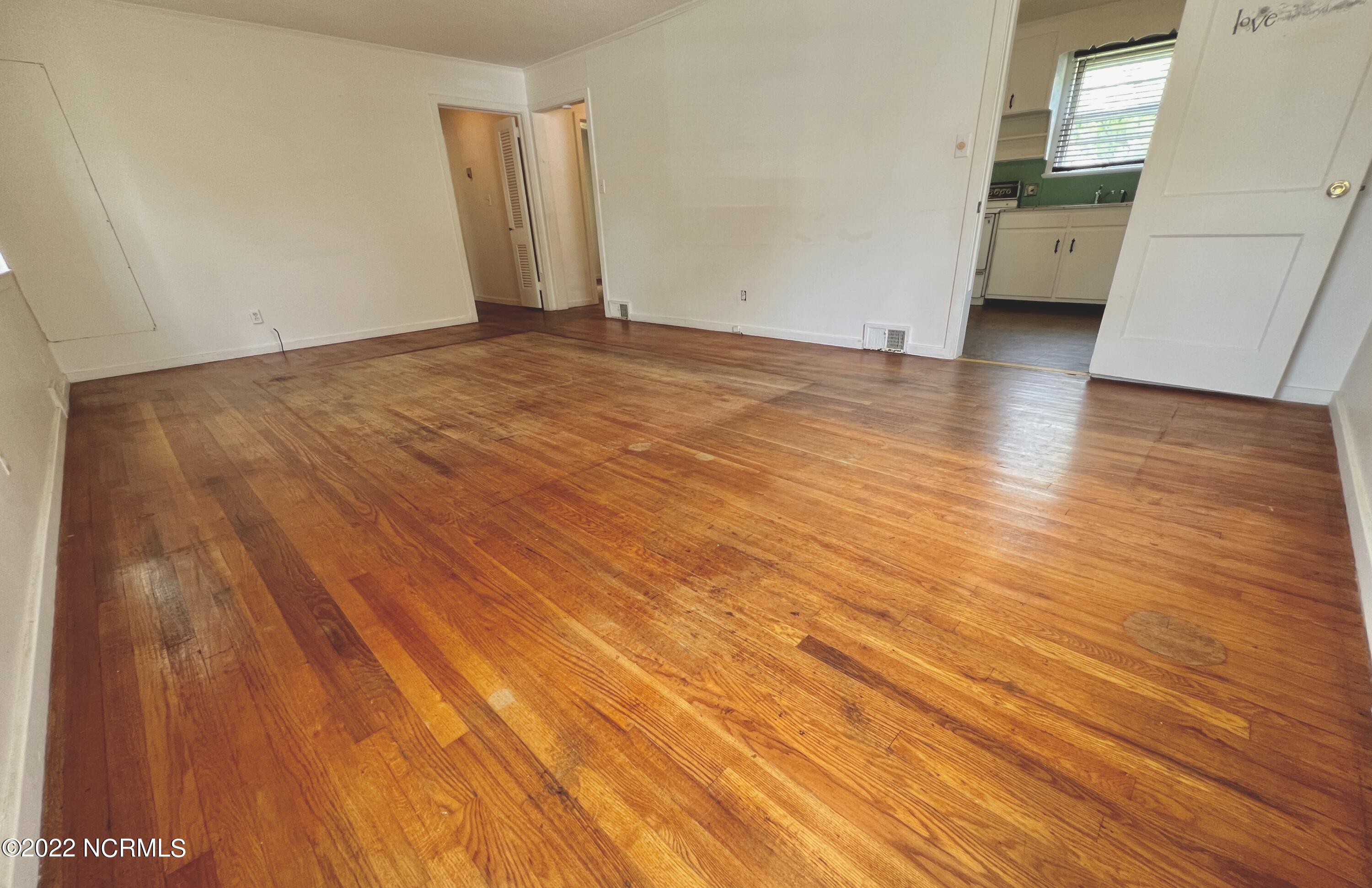 616 Meriwether Lane Kinston, NC 28501 - Photo 23 of 37 4A2DD9B3-9528-4077-9435-68BEBE6266FD