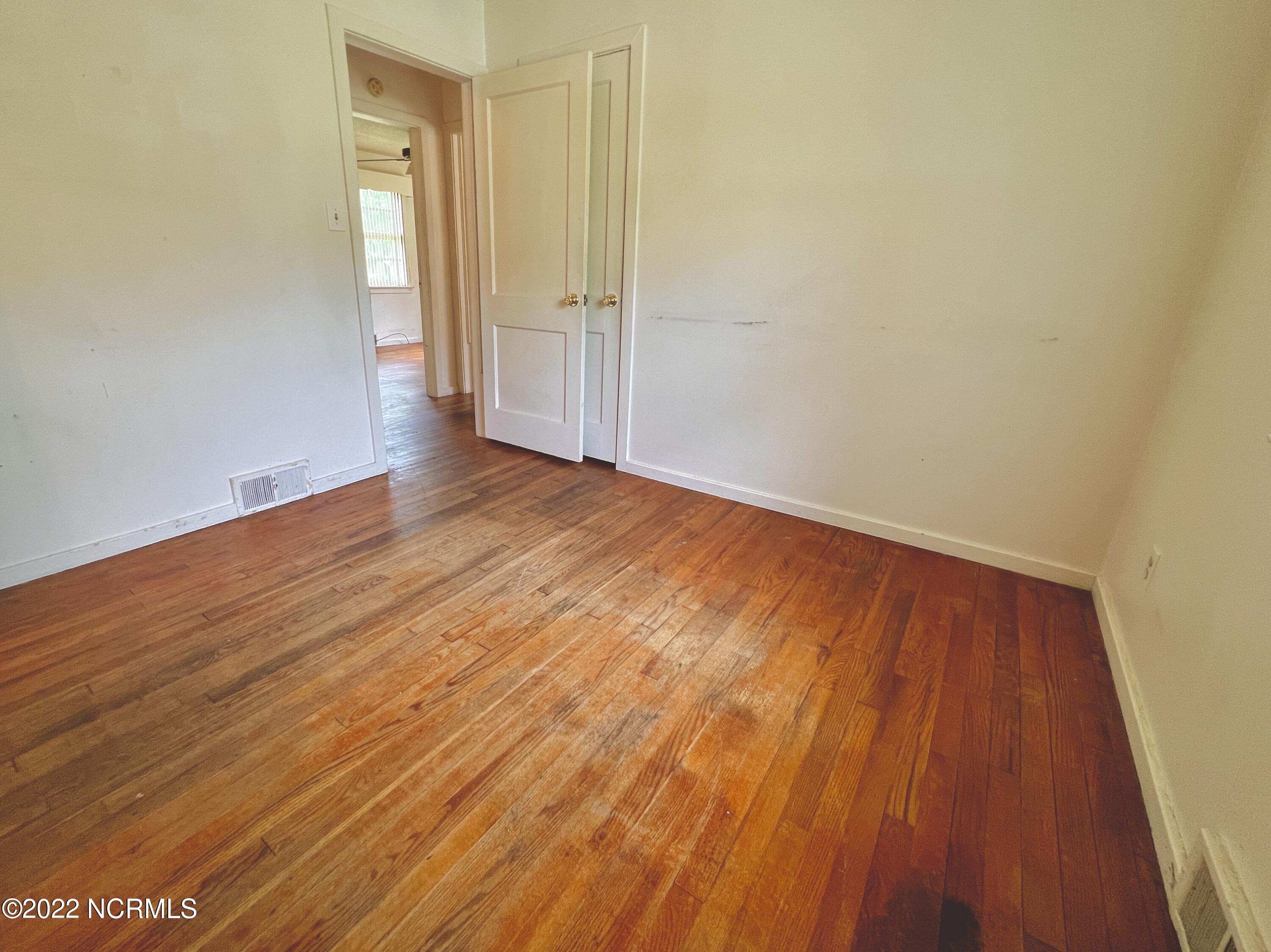 616 Meriwether Lane Kinston, NC 28501 - Photo 25 of 37 55B5755B-0F0E-46FE-8003-6D1604257A44