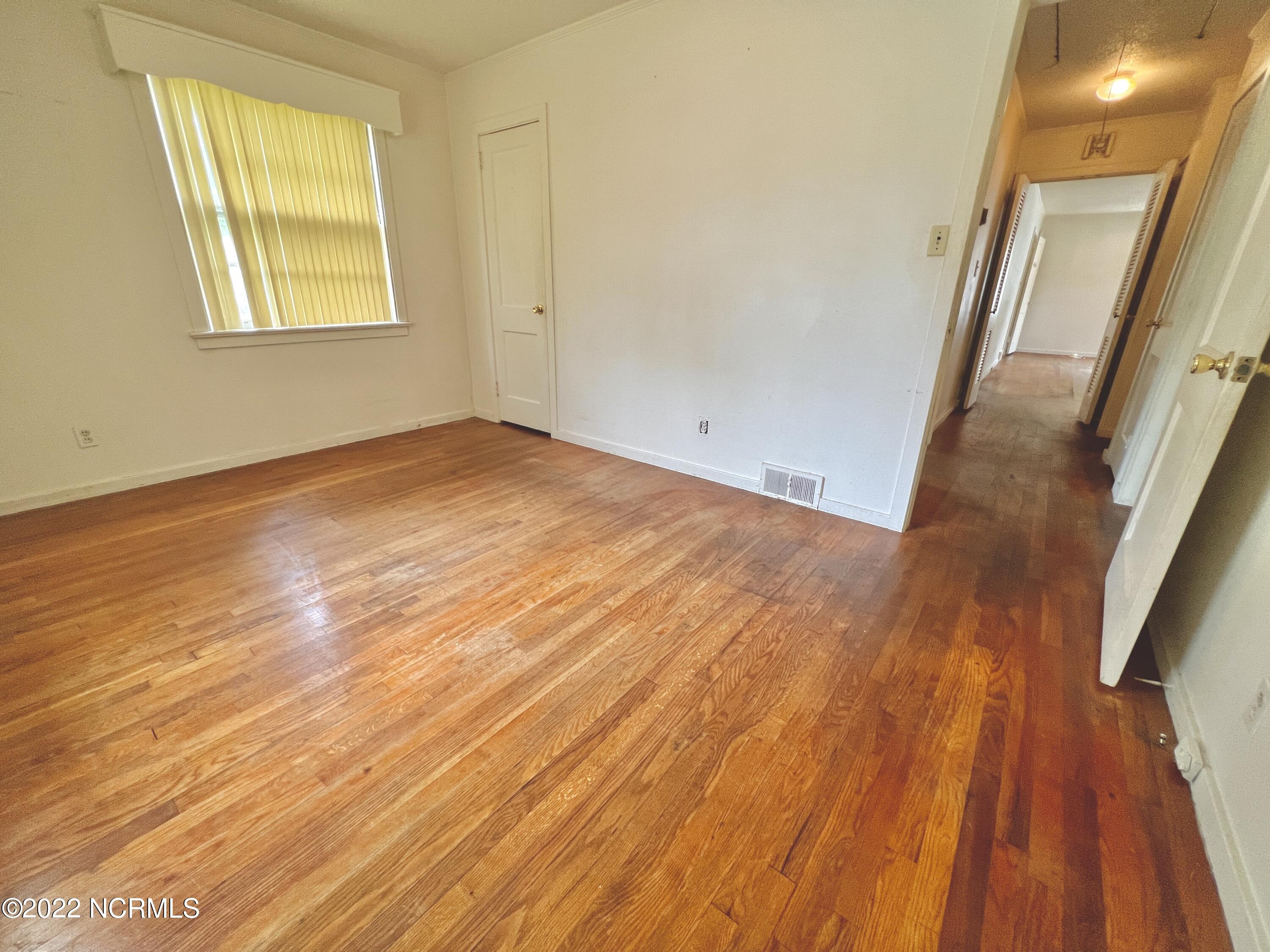 616 Meriwether Lane Kinston, NC 28501 - Photo 28 of 37 87EF8595-E92D-4DAA-901A-51E4D21706E2