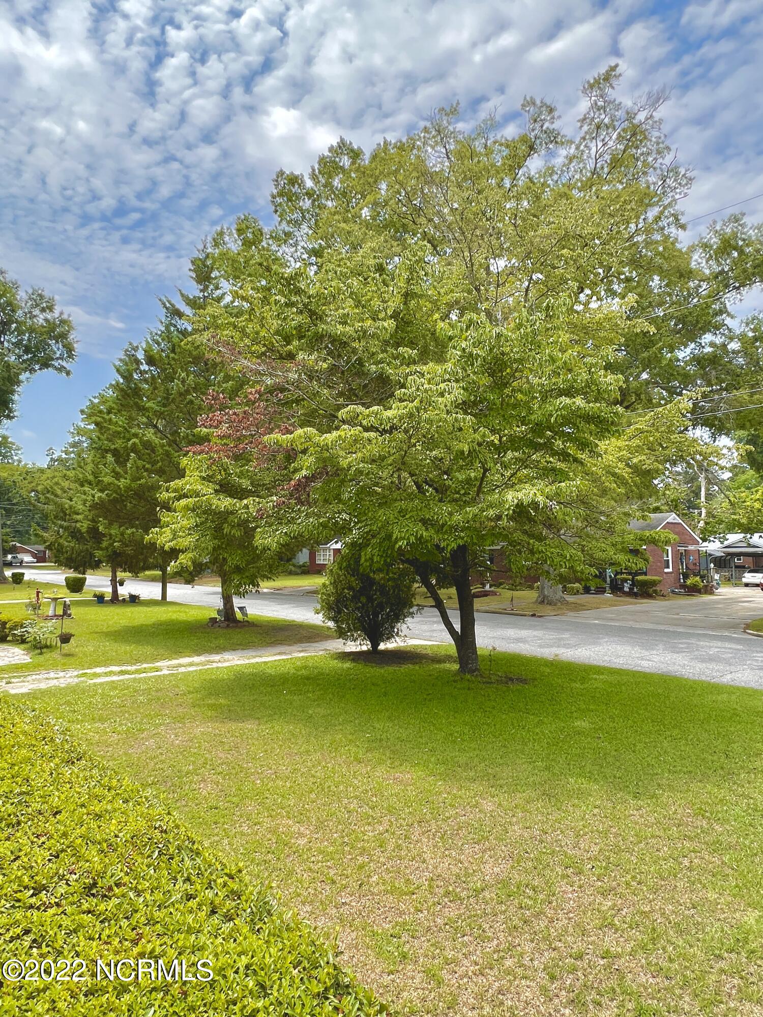 616 Meriwether Lane Kinston, NC 28501 - Photo 6 of 37 1E79CBD3-43C2-4098-8762-A3214B78AFE7