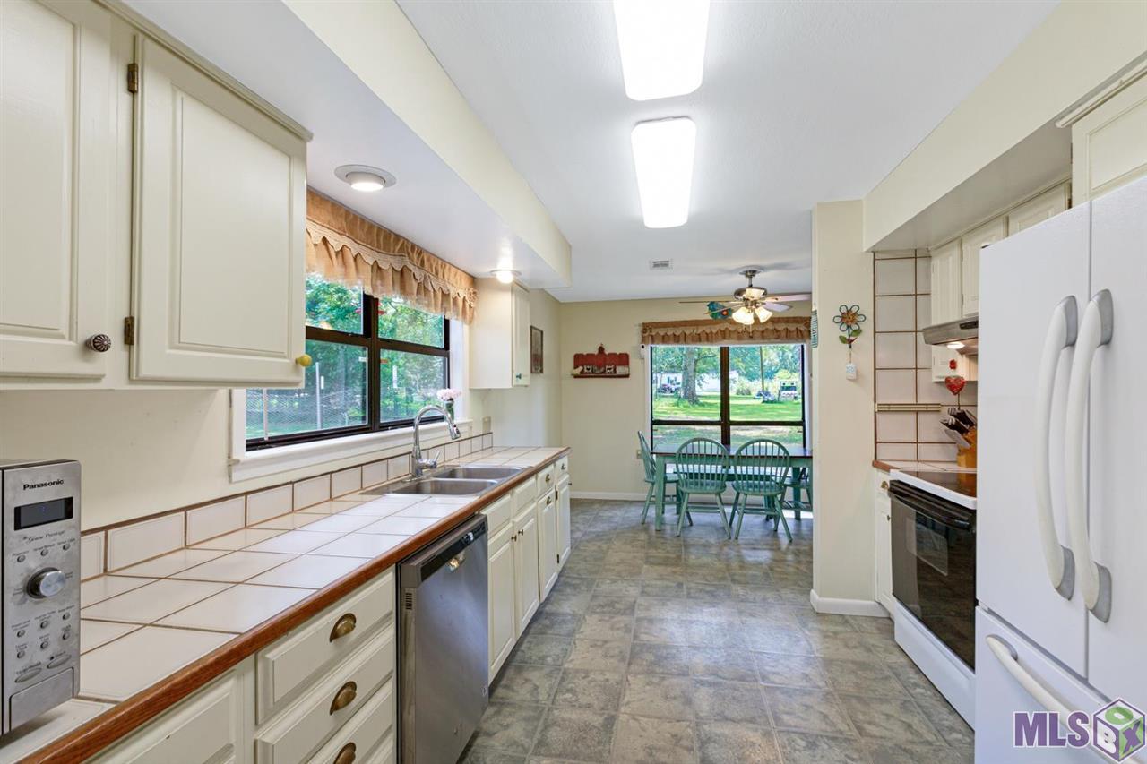 16434 Spring Ranch Road Livingston, LA 70754 - Photo 9 of 27 Gallery Image 9