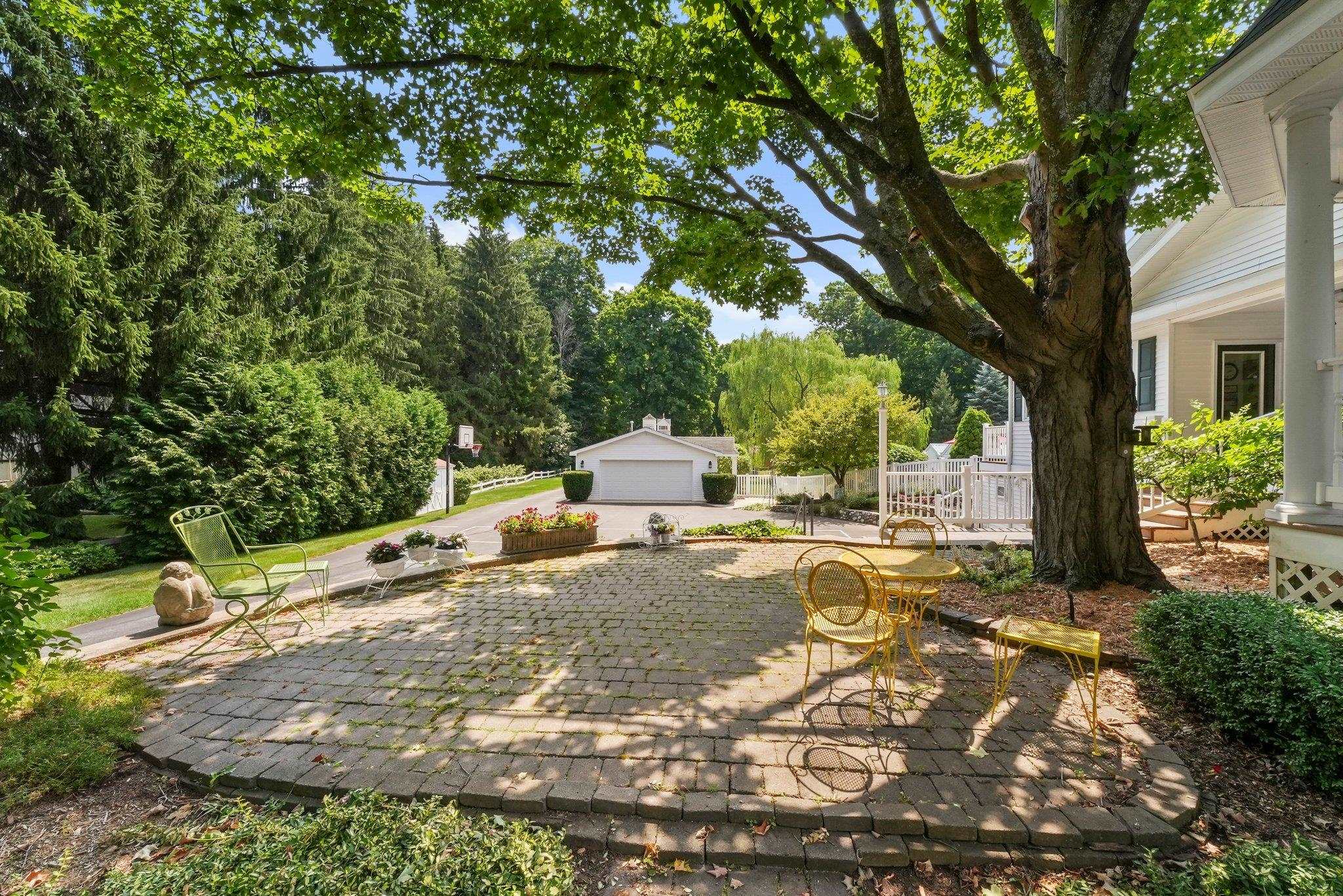 5161 Silver Pines Road Traverse City, MI 49685 - Photo 25 of 99 Gallery Image 25