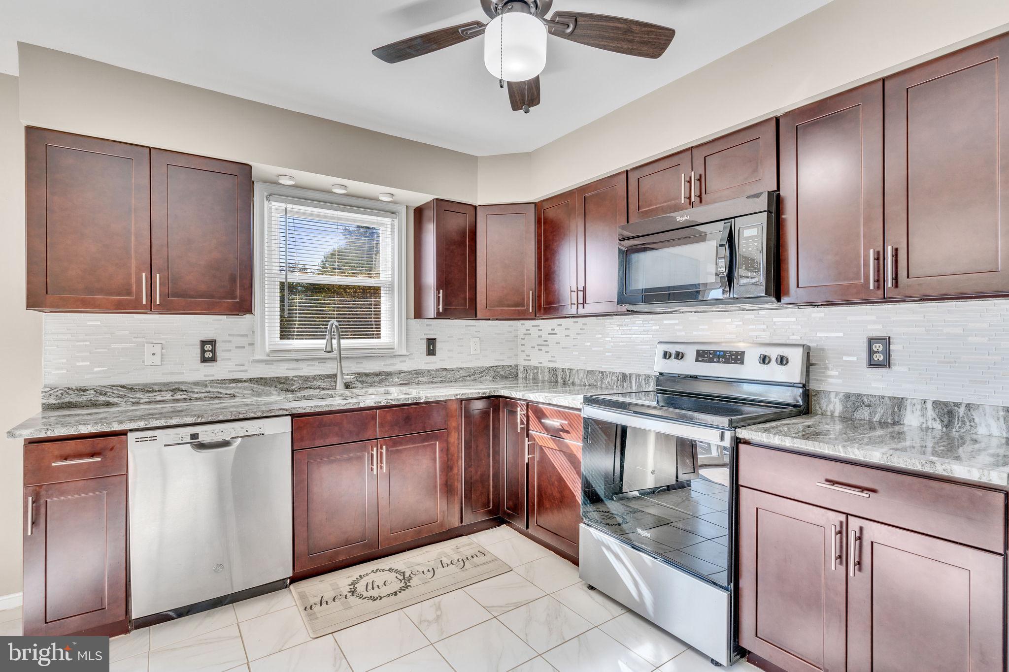6203 Gator Place Clinton, MD 20735 - Photo 8 of 37 Gallery Image 8
