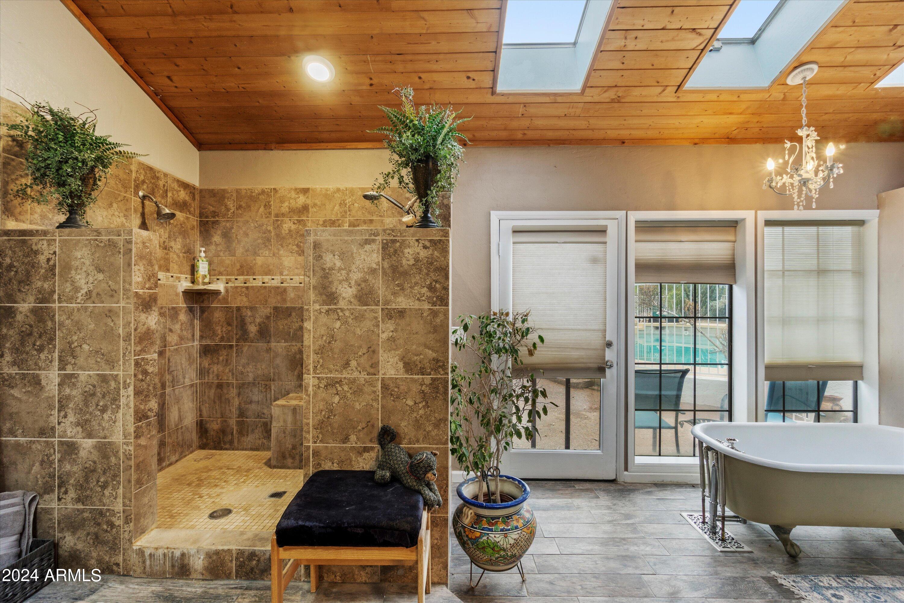414 West Ridgecrest Road Phoenix, AZ 85086 - Photo 17 of 81 12-Master Bathroom