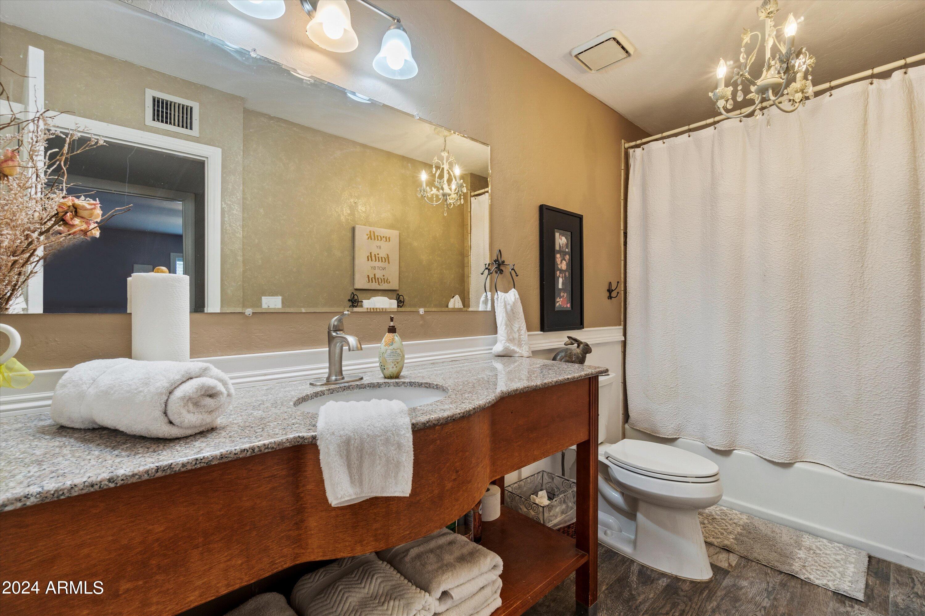 414 West Ridgecrest Road Phoenix, AZ 85086 - Photo 31 of 81 30-Bathroom