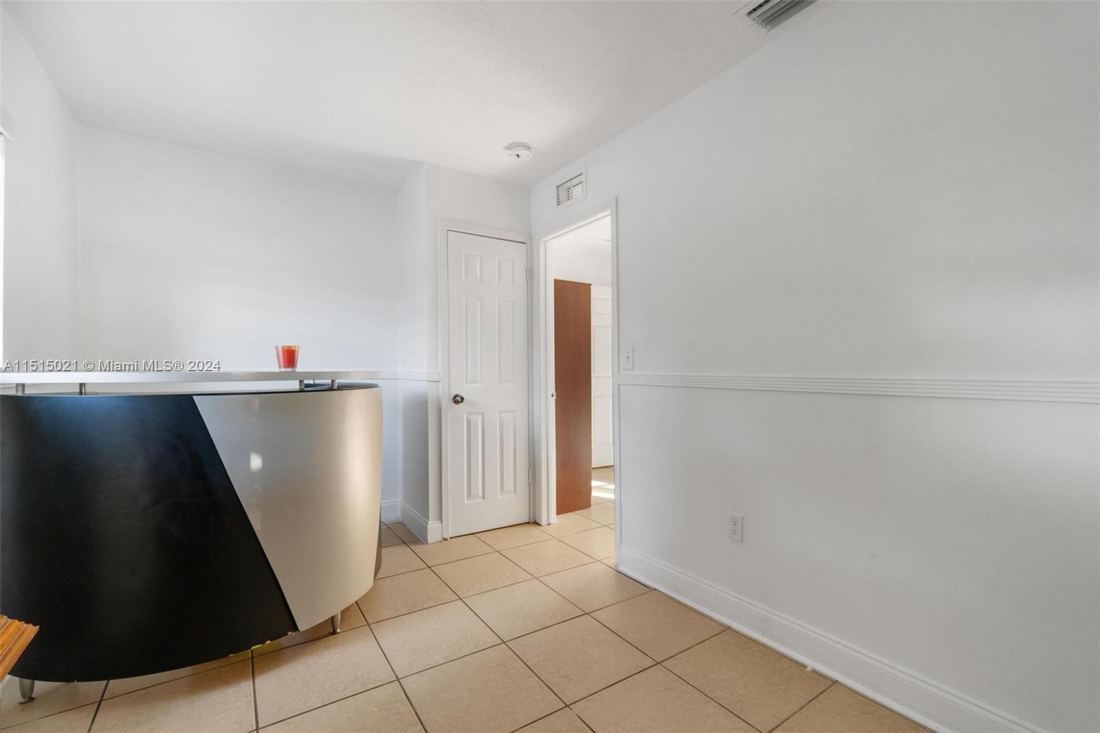 20501 Southwest 116th Road Miami, FL 33189 - Photo 23 of 39 Gallery Image 23