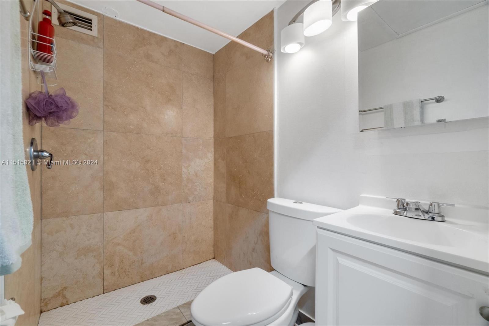 20501 Southwest 116th Road Miami, FL 33189 - Photo 35 of 39 Gallery Image 35