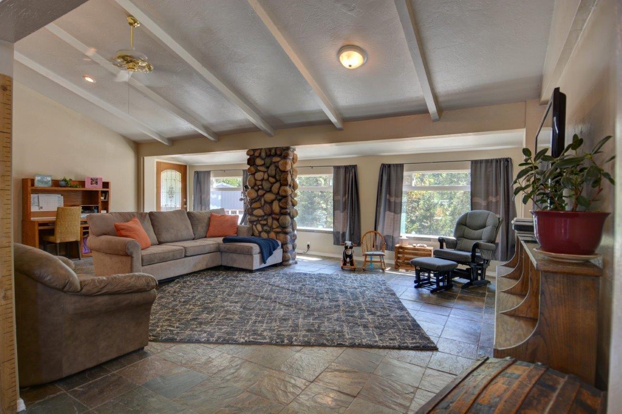 14717 East Antelope Road Eagle Point, OR 97524 - Photo 6 of 34 Additional Photo