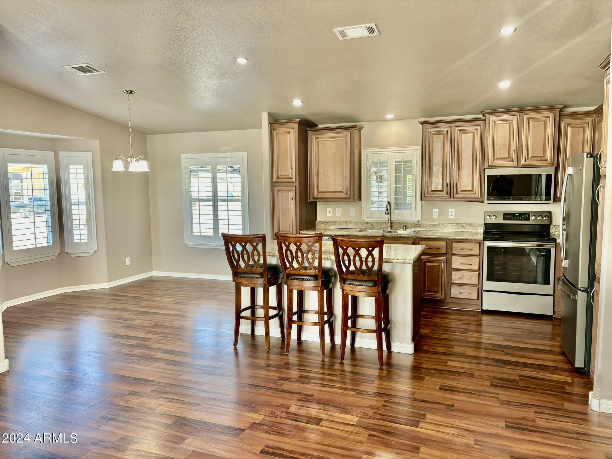 8865 East Baseline Road, Unit 138 Mesa, AZ 85209 - Photo 18 of 27 IMG_2294
