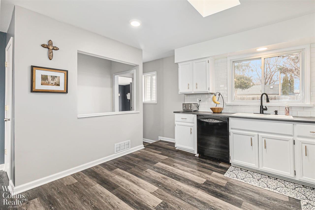 3821 Dunning Road Rochester Hills, MI 48309 - Photo 10 of 32