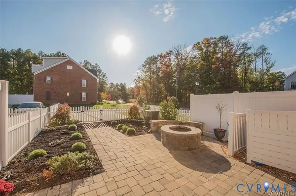 $2,600 | 11335 Sadler Walk Lane, Glen Allen, VA 23060