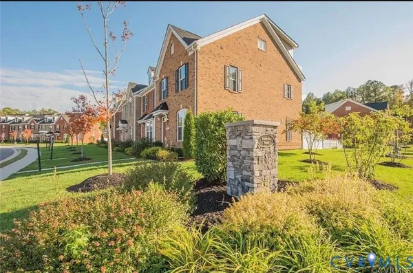 $2,600 | 11335 Sadler Walk Lane, Glen Allen, VA 23060