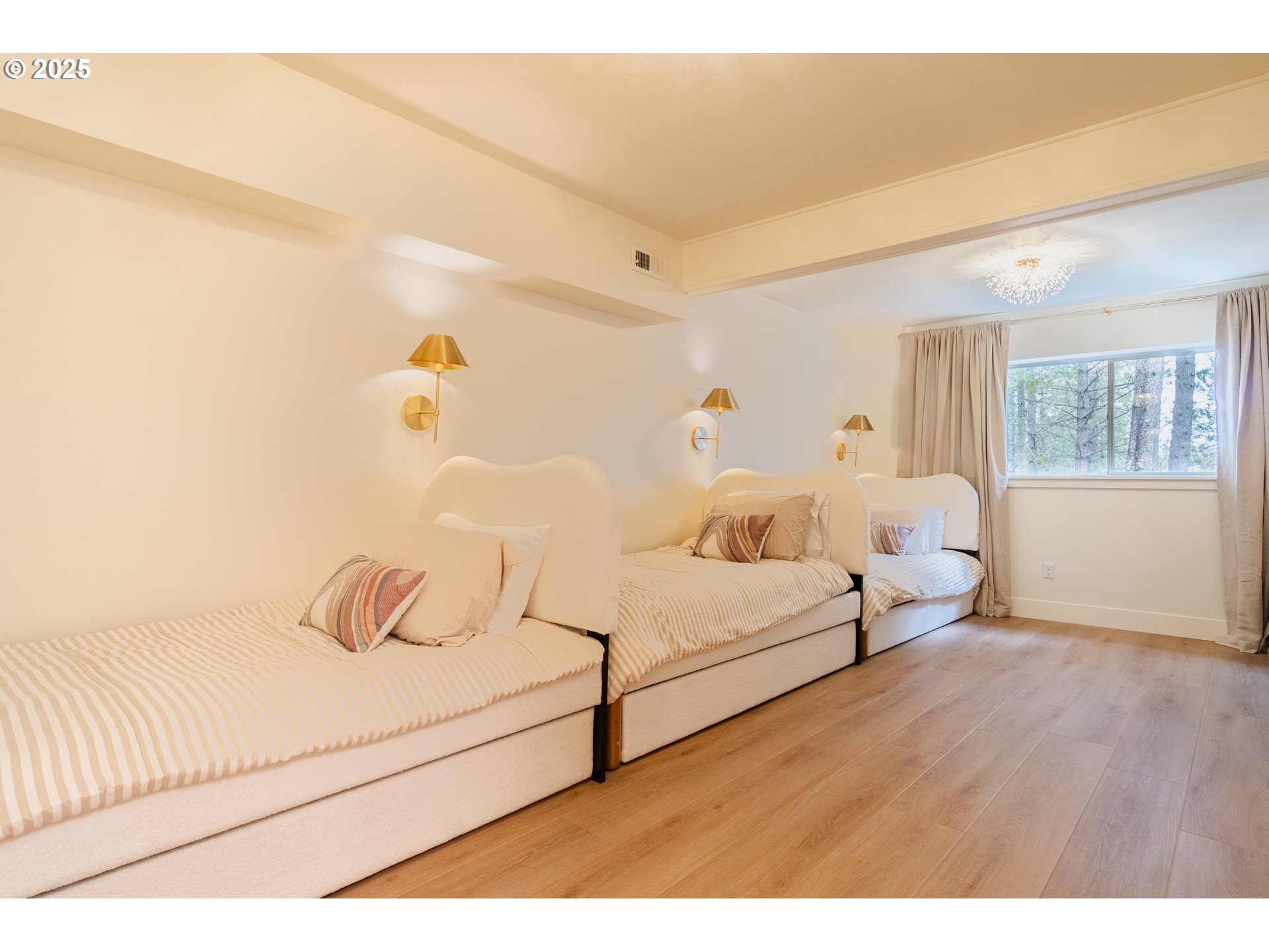 17898 Acer Lane Bend, OR 97707 - Photo 37 of 41