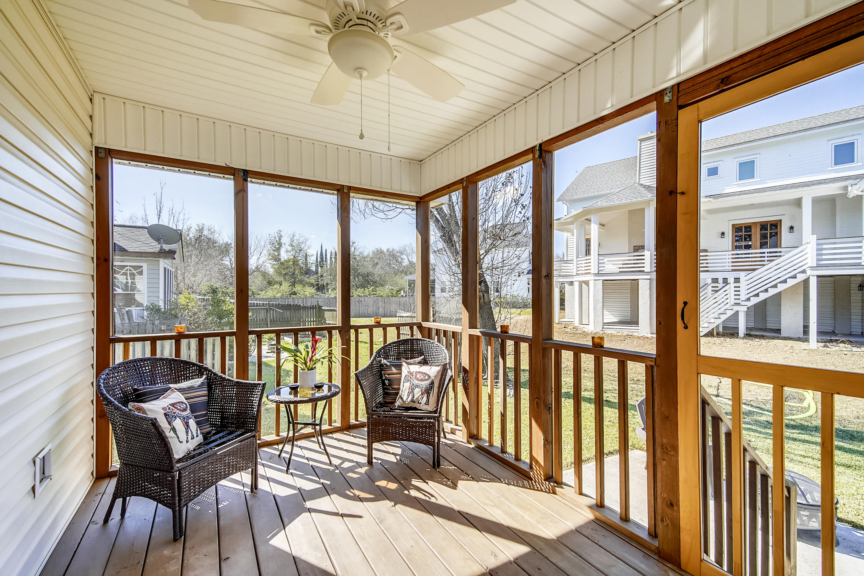 782 Shell Sand Road Charleston, SC 29412 - Photo 11 of 20 Main Level-Screened Porch-DSC08890