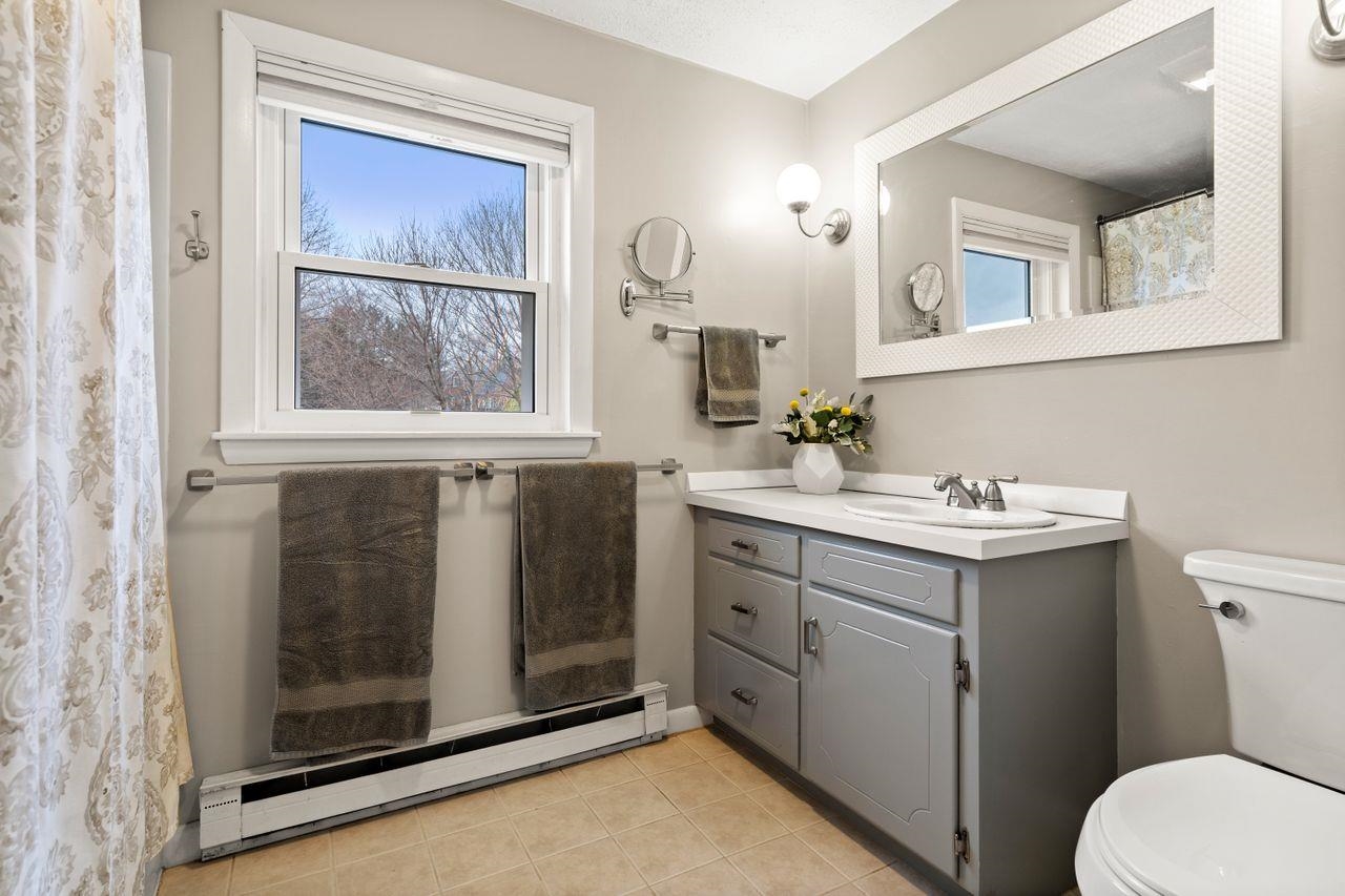 16 Applevale Drive Dover, NH 03820 - Photo 28 of 36