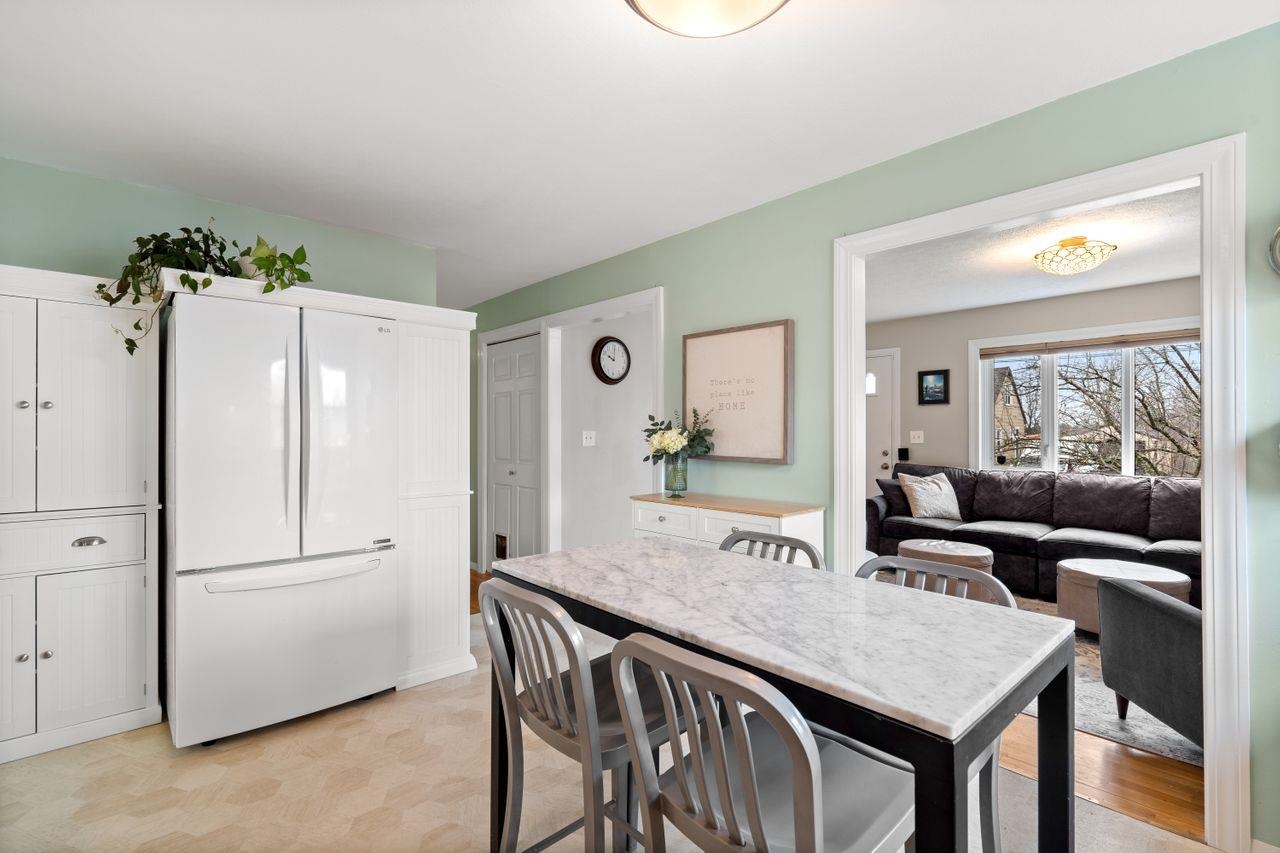 16 Applevale Drive Dover, NH 03820 - Photo 8 of 36