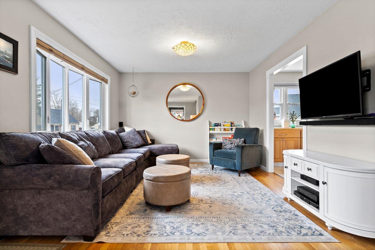 16 Applevale Drive Dover, NH 03820 - Photo 10 of 36