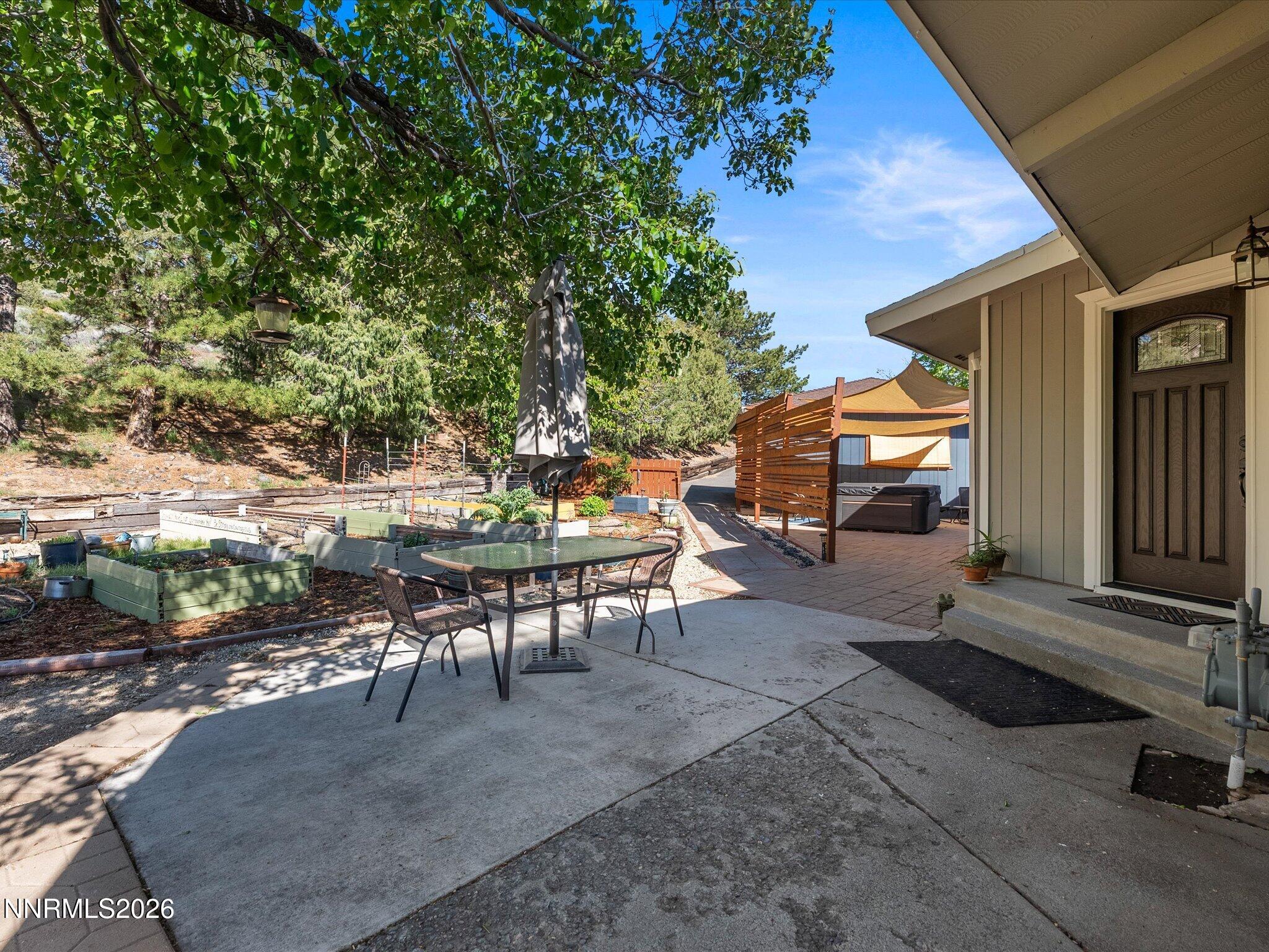 340 Sparrow Way Washoe Valley, NV 89704 - Photo 7 of 69 07-340 Sparrow Way-111