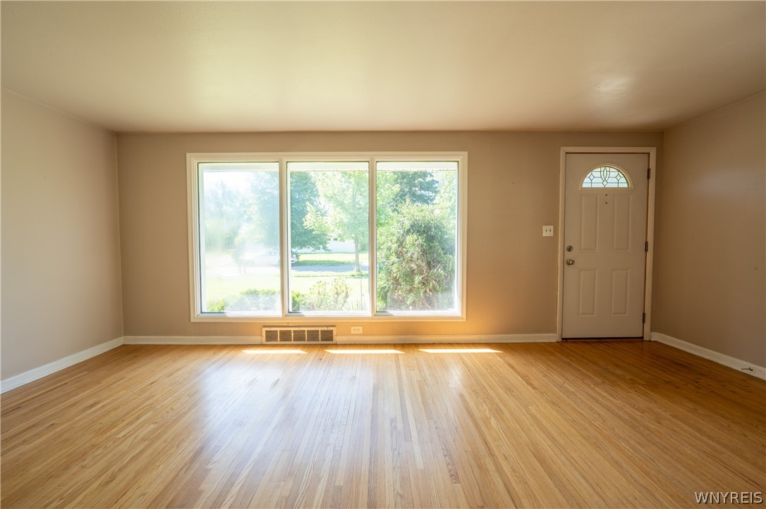 177 Bennington Road Amherst, NY 14226 - Photo 9 of 45