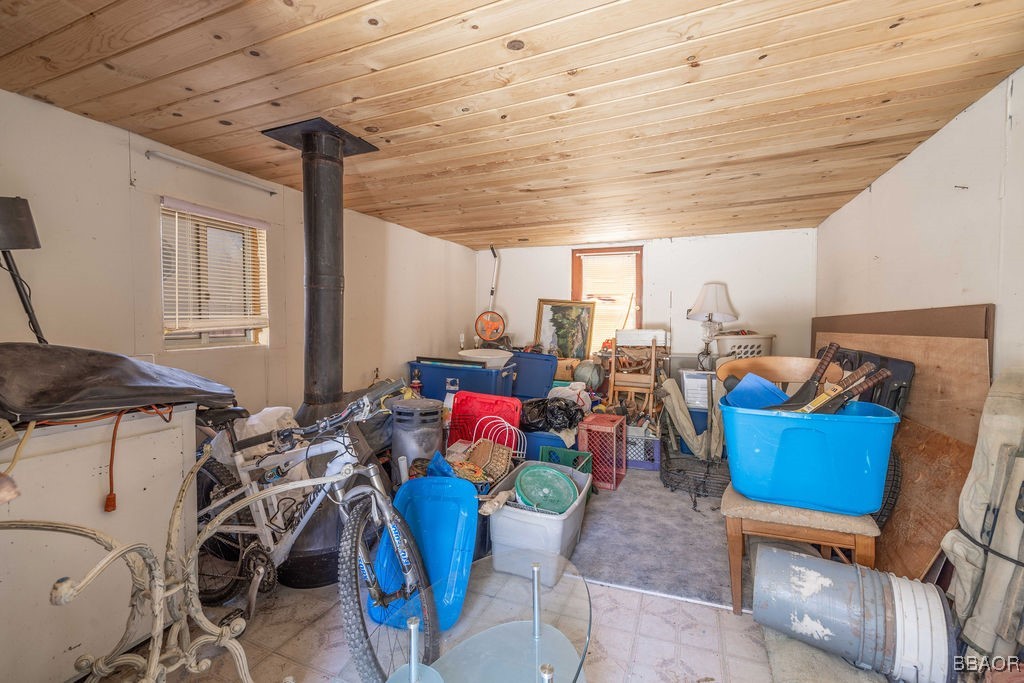 614 Sunset Lane Sugarloaf, CA 92386 - Photo 6 of 6 a living room with furniture and wooden floor