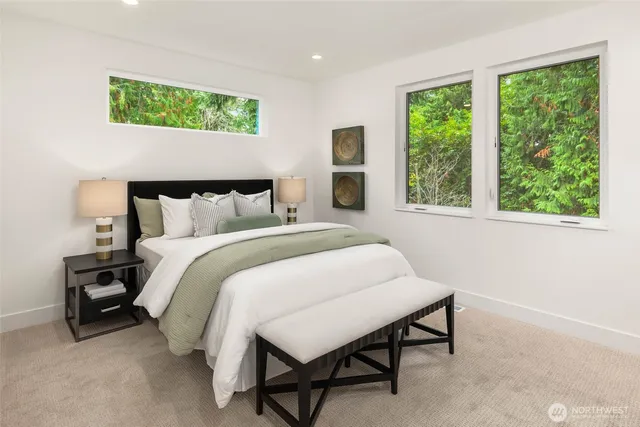 $4,395,000 | 10620 Northeast 28th Place, Bellevue, WA 98004