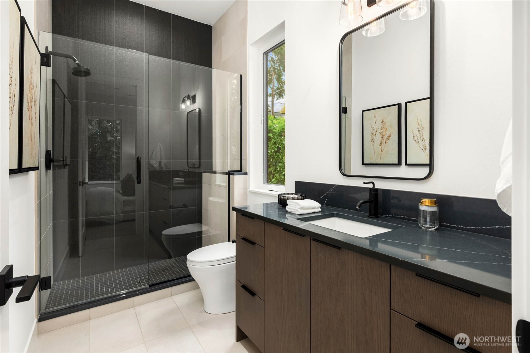 10620 Northeast 28th Place Bellevue, WA 98004 - Photo 32 of 40