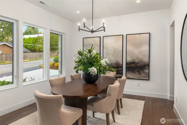 $4,395,000 | 10620 Northeast 28th Place, Bellevue, WA 98004