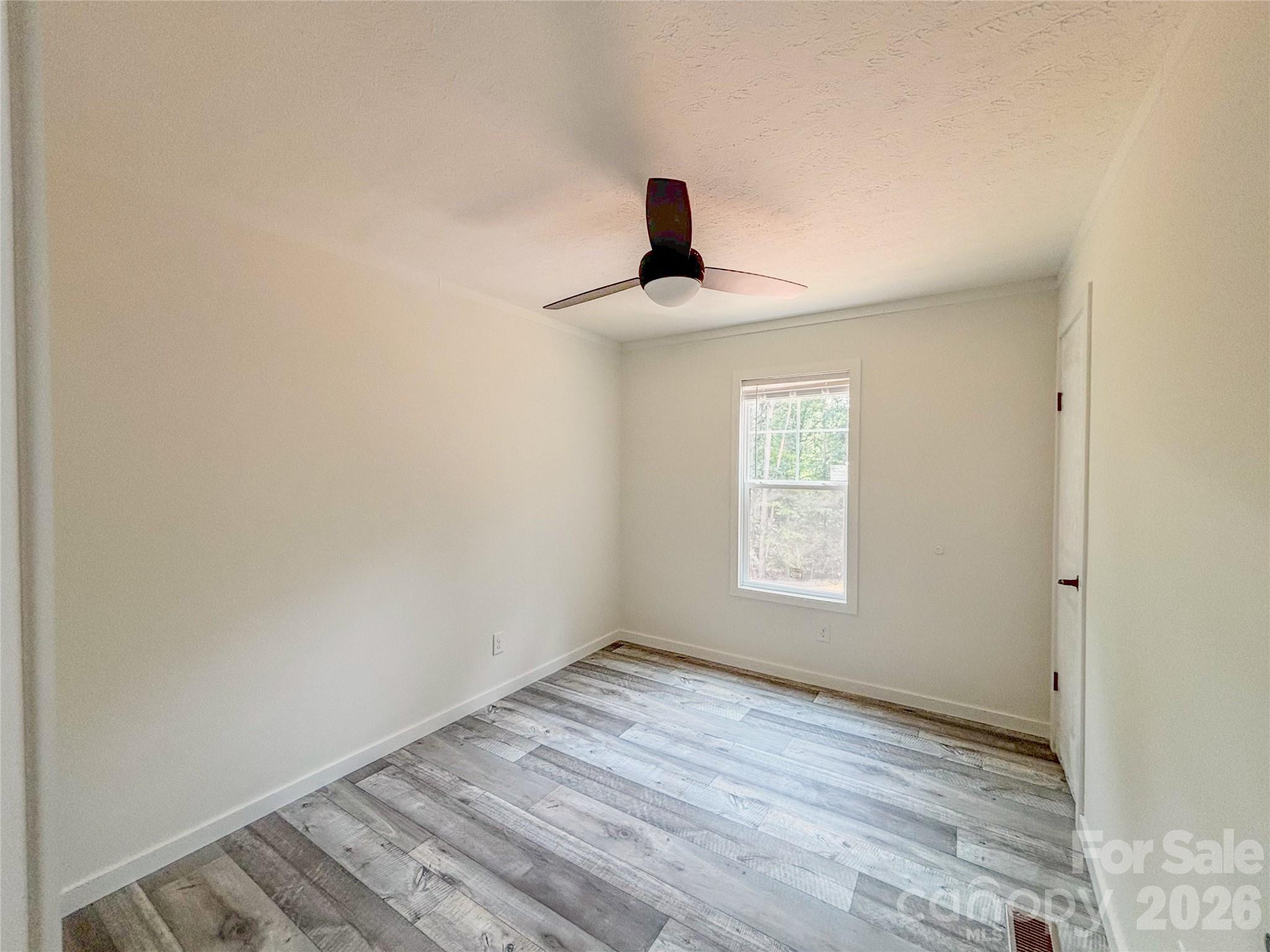 2401 Liberty Church Road Hickory, NC 28601 - Photo 9 of 17