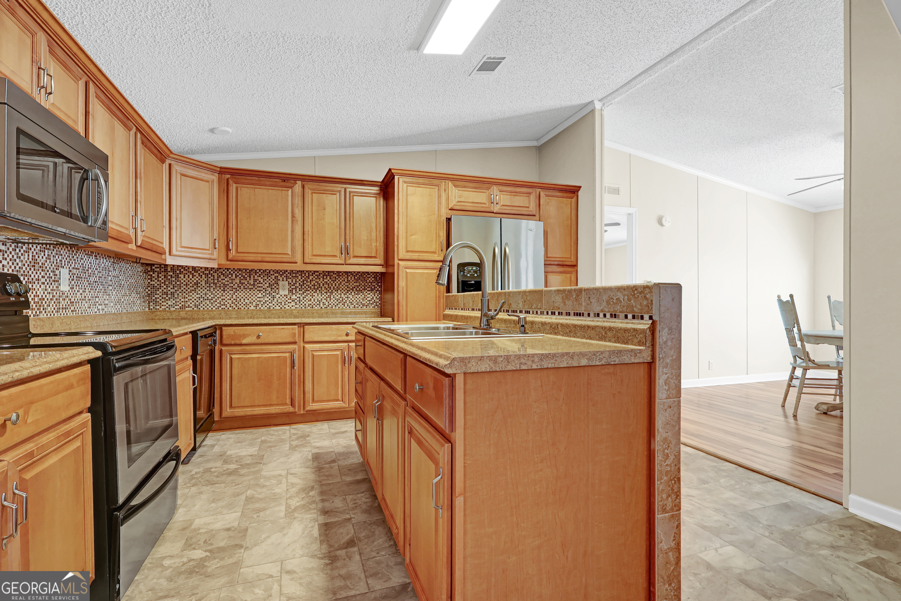 105 David Road Hampton, GA 30228 - Photo 11 of 37