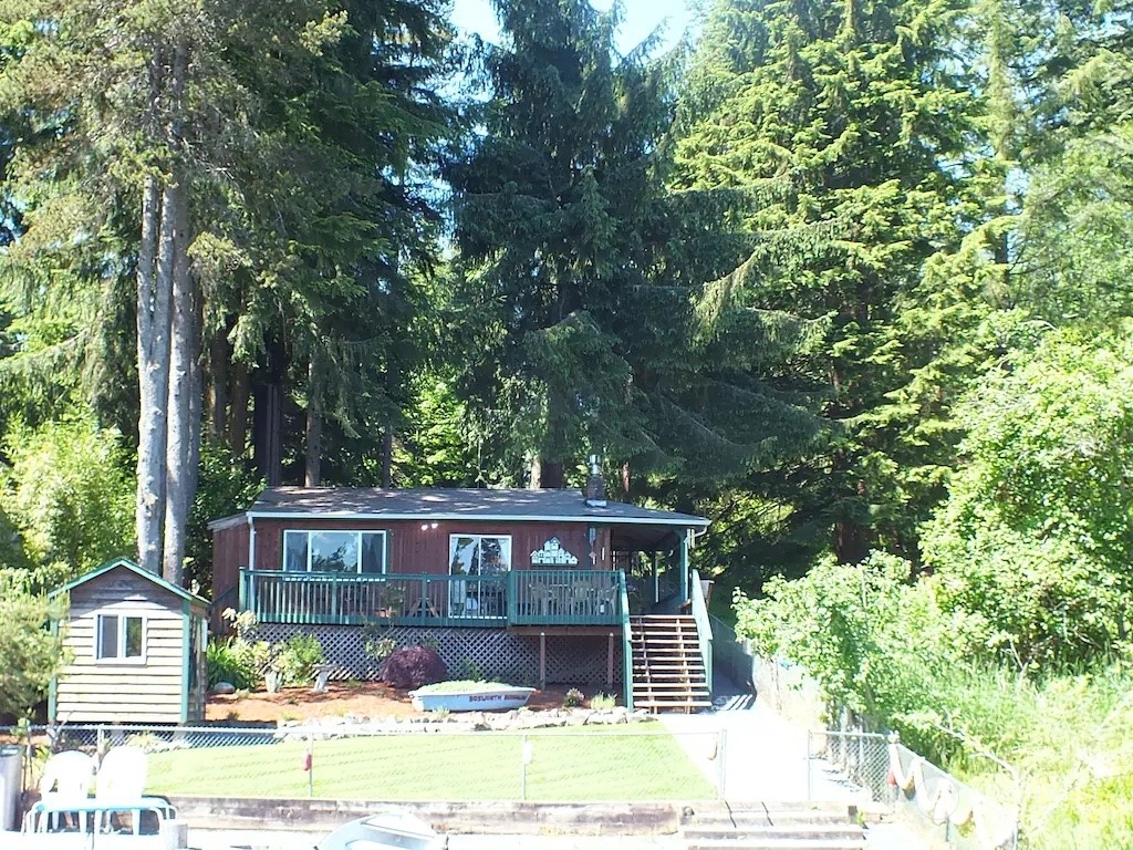4825 Lerch Road Snohomish, WA 98290 - Photo 3 of 32 a front view of a house with a yard