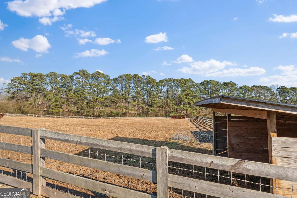 1515 Pleasant Ridge Road Carrollton, GA 30117 - Photo 62 of 72 a view of a balcony with an ocean