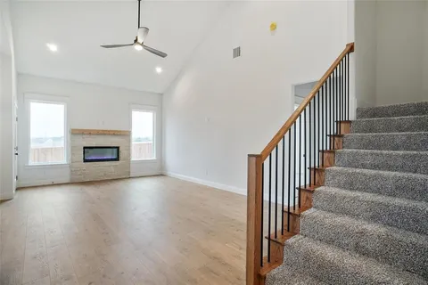 $419,500 | 117 Sammy Street, Godley, TX 76044