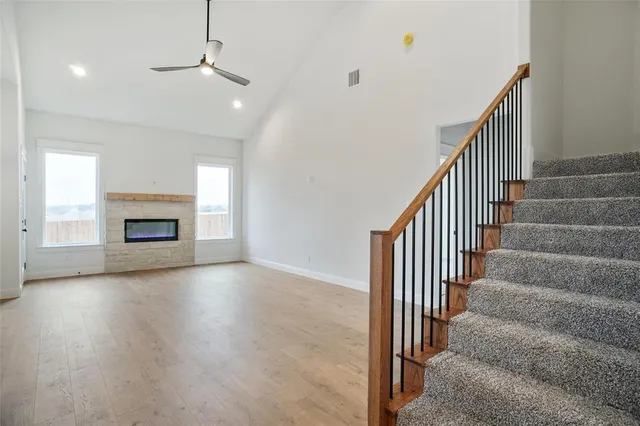 $419,500 | 117 Sammy Street, Godley, TX 76044