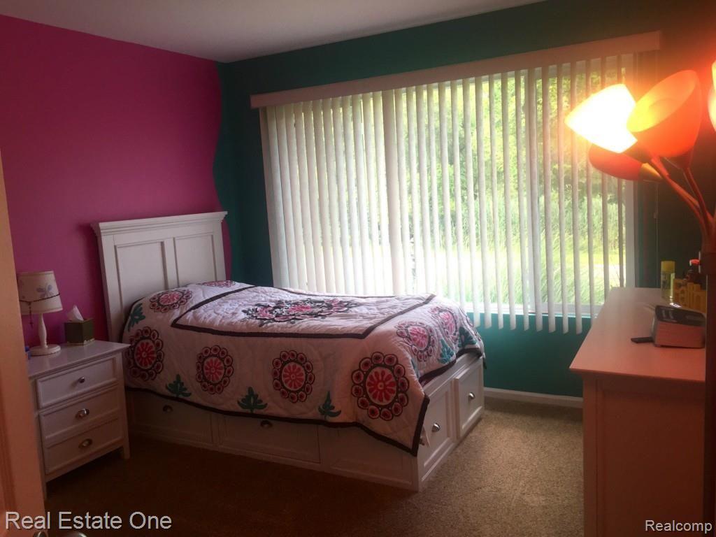 2149 Reagan Drive Rochester, MI 48309 - Photo 16 of 25 IMG_3896.jpg
