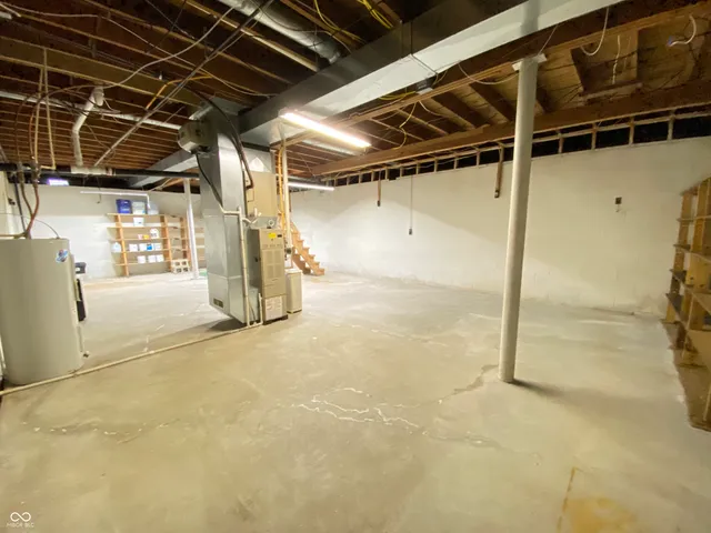 $224,900 | 1120 Maple Street, Mitchell, IN 47446