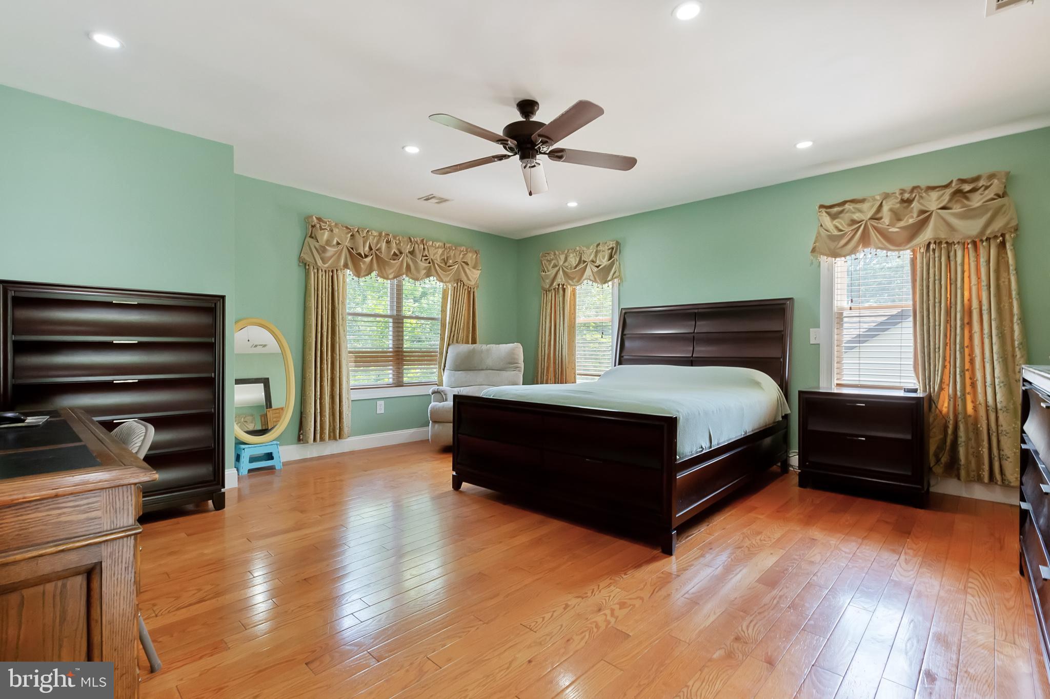 1108 Rural Avenue Voorhees, NJ 08043 - Photo 18 of 33 Gallery Image 18