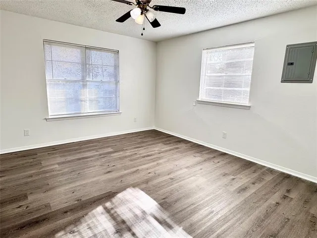 $1,995 | 141 Northwest Jayellen Avenue, Burleson, TX 76028