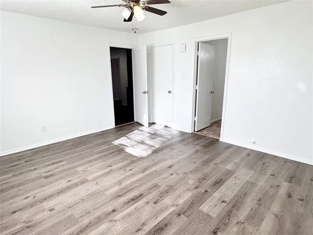 $1,995 | 141 Northwest Jayellen Avenue, Burleson, TX 76028