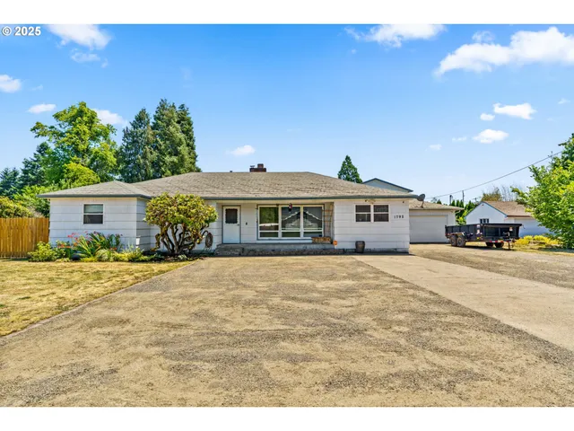 $500,000 | 1792 Hayden Bridge Road, Springfield, OR 97477