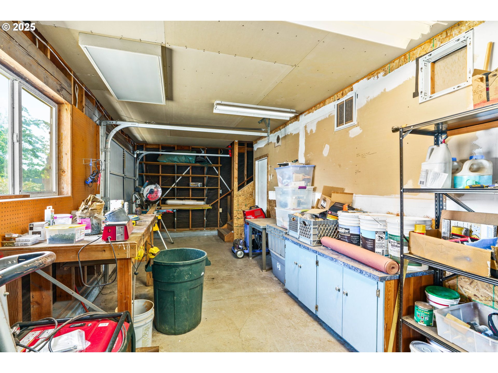 1792 Hayden Bridge Road Springfield, OR 97477 - Photo 20 of 31