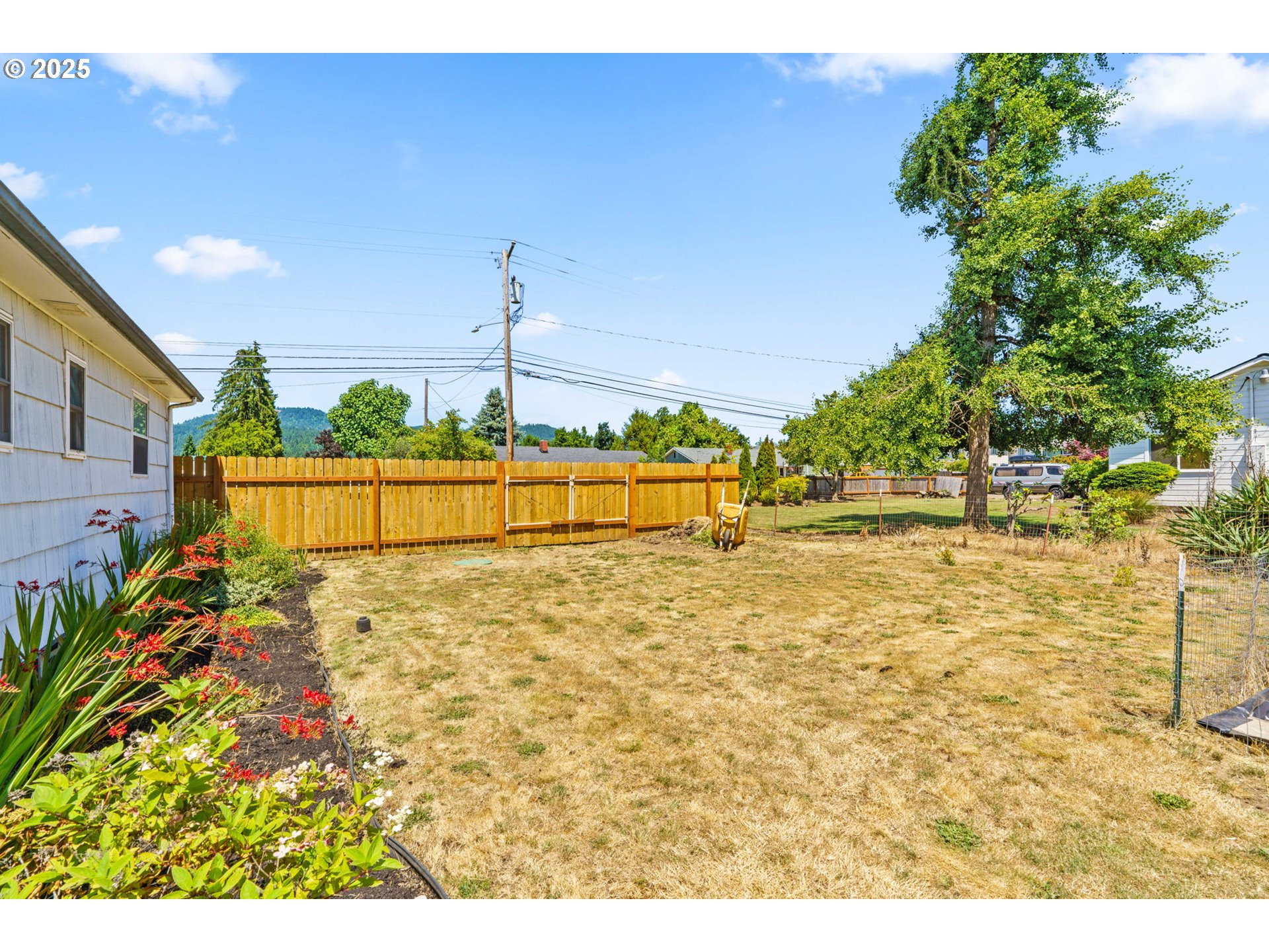 1792 Hayden Bridge Road Springfield, OR 97477 - Photo 25 of 31