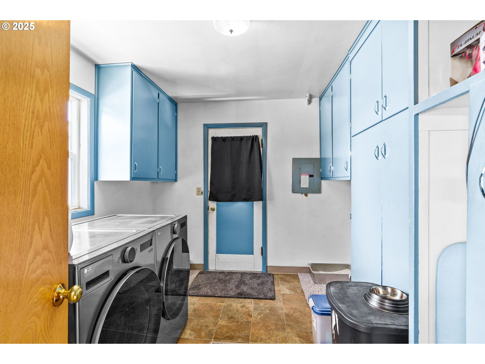 1792 Hayden Bridge Road Springfield, OR 97477 - Photo 9 of 31