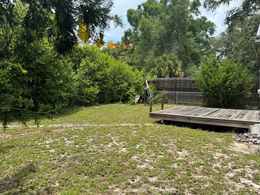 505 3rd Street West Carrabelle, FL 32322 - Photo 6 of 31