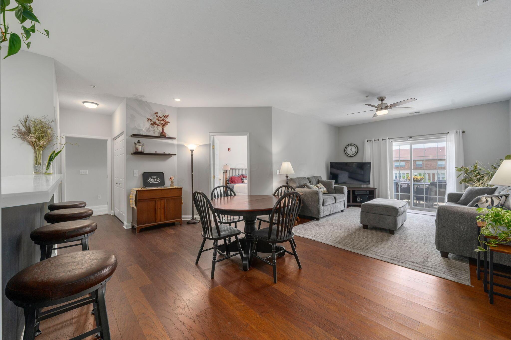 2245 Riverside Drive, Unit 203 Columbus, OH 43221 - Photo 10 of 35 Dining