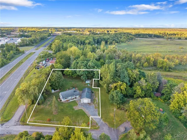 $275,000 | 7336 Wheatley Road, Cicero, NY 13057