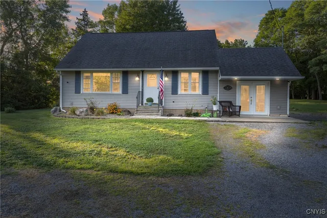 $275,000 | 7336 Wheatley Road, Cicero, NY 13057