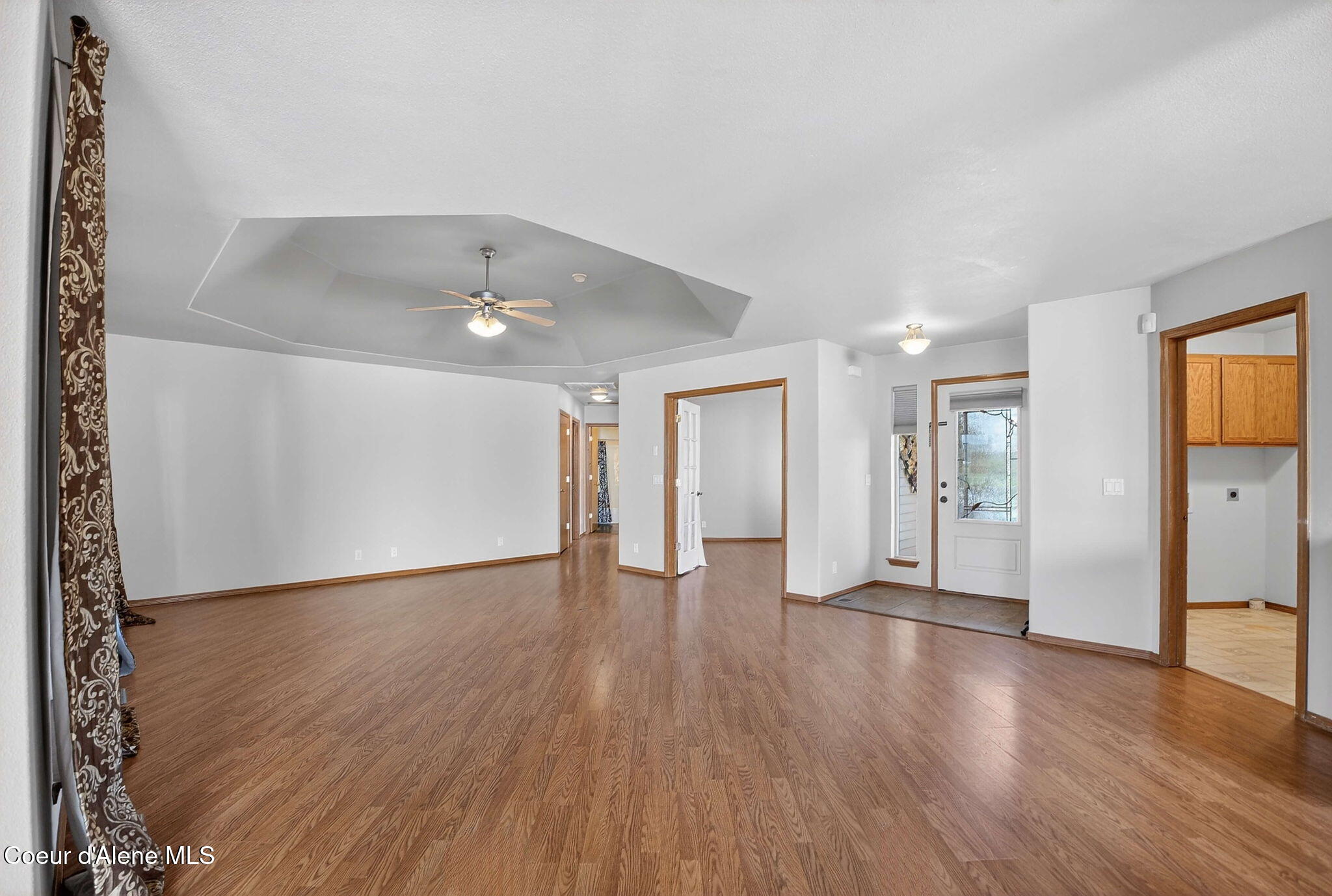 425 East Titanium Court Post Falls, ID 83854 - Photo 15 of 44 15-web-or-mls-013_DSC02654