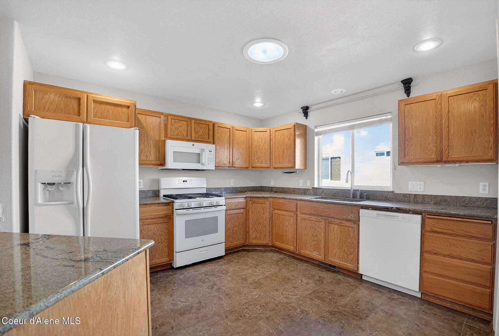 425 East Titanium Court Post Falls, ID 83854 - Photo 18 of 44 18-web-or-mls-016_DSC02663