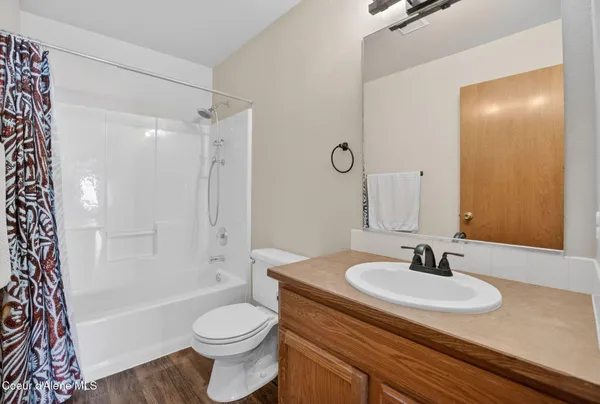 $525,000 | 425 East Titanium Court, Post Falls, ID 83854