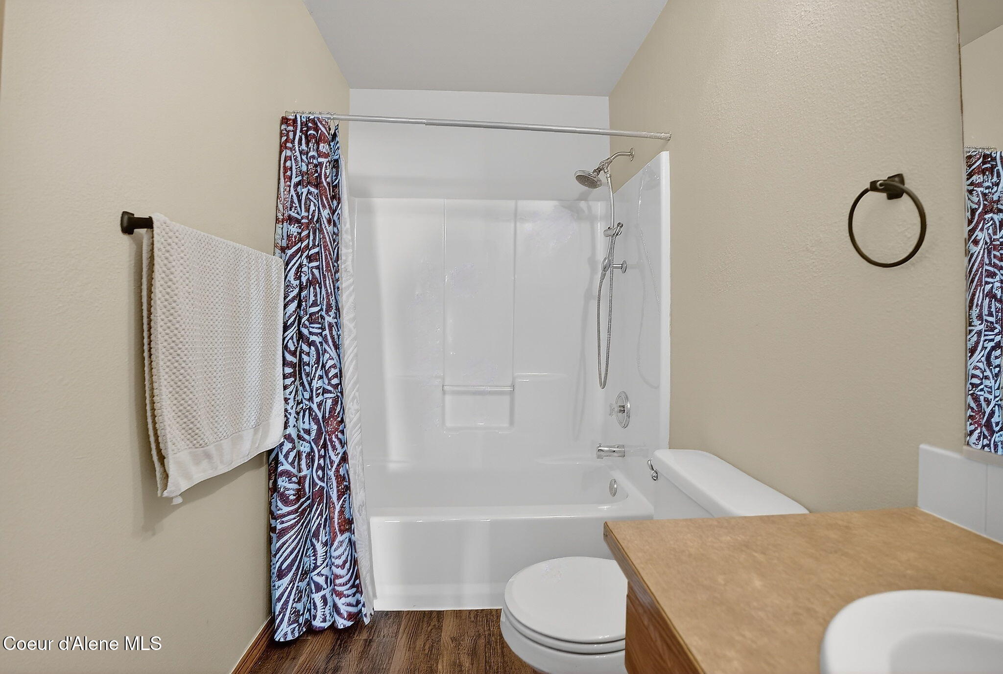 425 East Titanium Court Post Falls, ID 83854 - Photo 25 of 44 25-web-or-mls-022_DSC02687